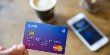 Comment Demander la Carte Revolut Standard Guide Pratique 2025 carte-revolut-standard-fr-p2