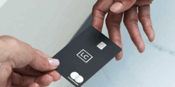 ブラックカードラグジュアリーカード申請ガイド 簡単にクレジットカードを手に入れる方法 black-card-luxury-card-jp-p2